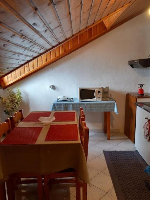 Cozy Loft With Fireplace & View Metsovo Exterior photo